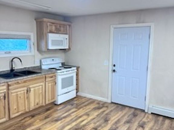 2nd image of 1034 23rd Ave #1