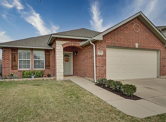 3rd image of 4505 Martingale View Ln
