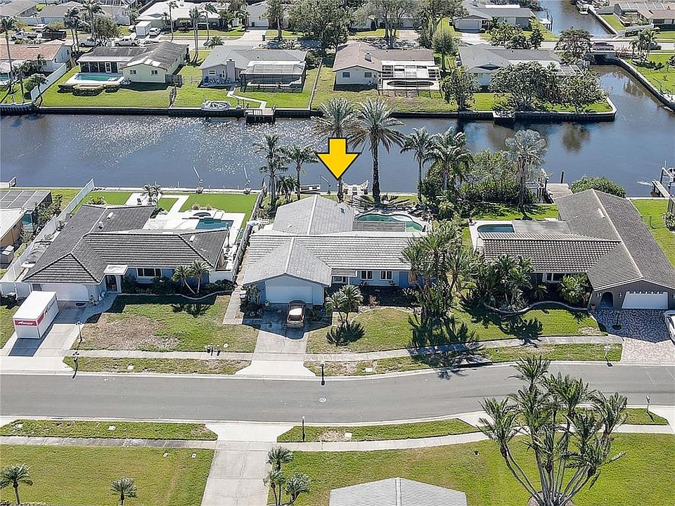 1st image of 2179 Waterside Dr