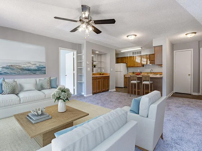 Riverwind Apartment Homes — Photo 5