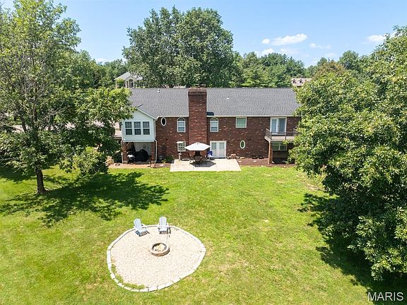 4th image of 5435 White Oak Dr