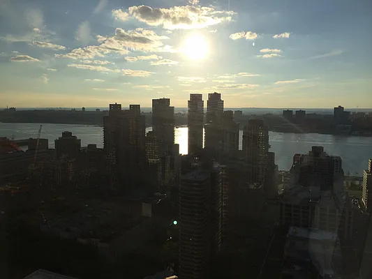 Rented by NY NY Condo, Inc | media 17