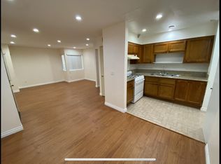 1132 Elm Ave APT 107, Glendale, CA 91201