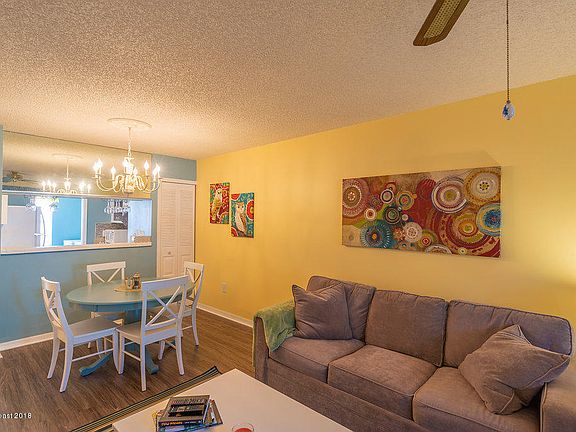 4th image of 1715 Harrison St APT 137