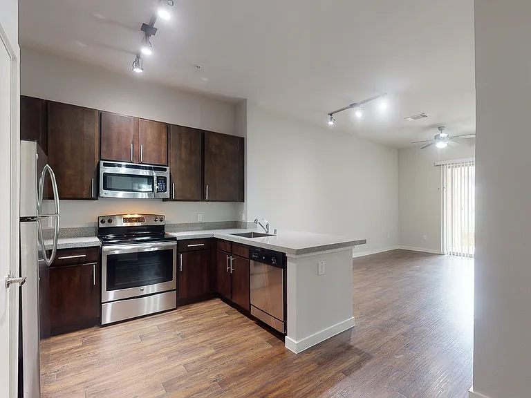 The District At Cypress Waters - Parson's Green — Photo 471