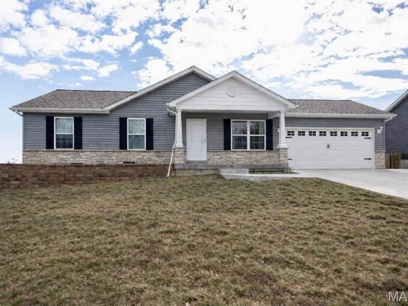 128 Linder Ln, Winfield, MO 63389