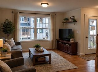 12 Fayville Ln #12, Southborough, MA 01772