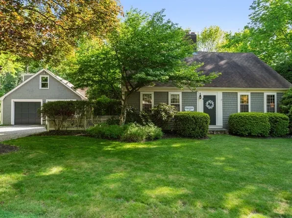 437 Highland St, Marshfield, MA 02050