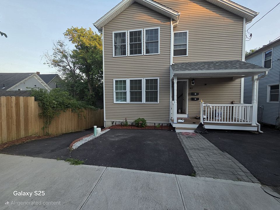 1st image of 43 Amsterdam St #1