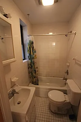 Rented by Robyn Lee, LREB | media 22