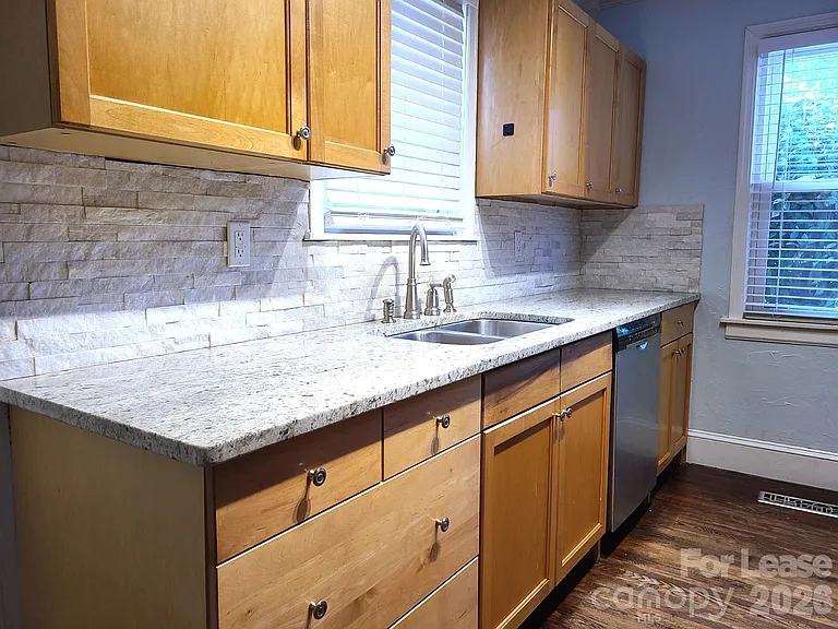 4229 Hiddenbrook Dr — Photo 5
