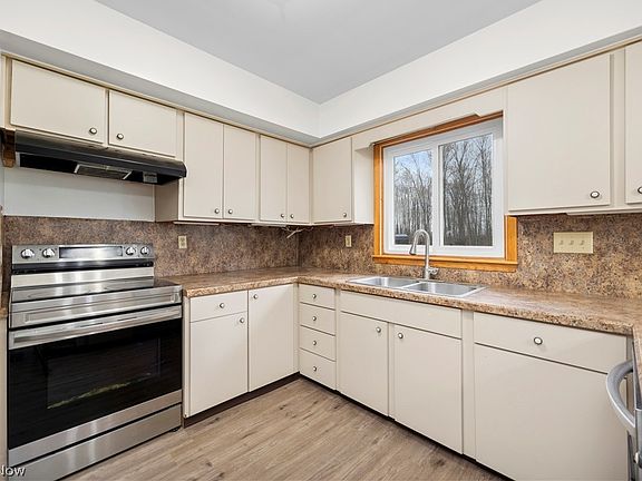 5th image of 13170 Gifford Rd