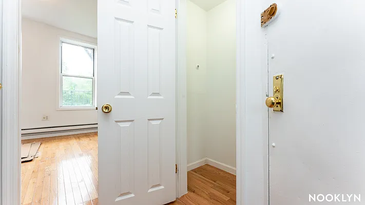 Rented by Nooklyn NYC LLC | media 14