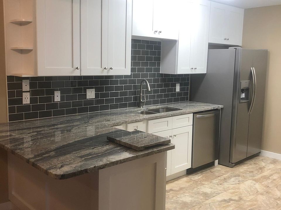 1st image of 10389 Bigtree Cir E
