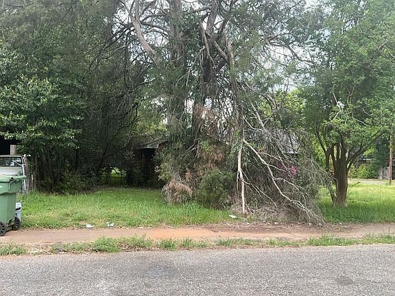 3rd image of 2531 Willena Ave