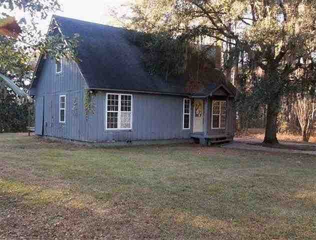 1st image of 25 Cardinal Lane