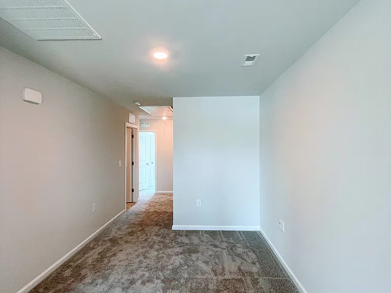 4921 Oolite St — Photo 13