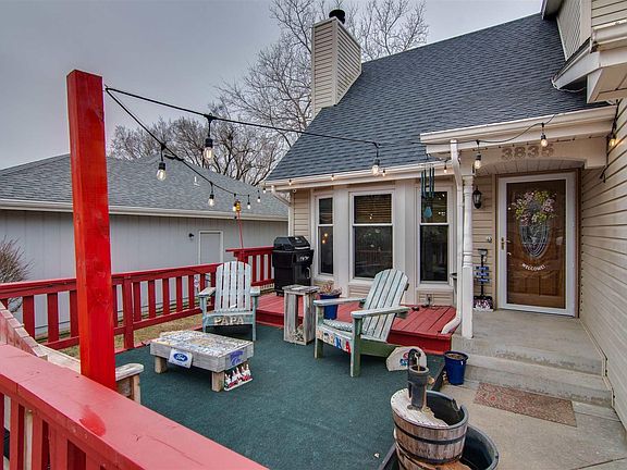 4th image of 3835 SW Cambridge Ave