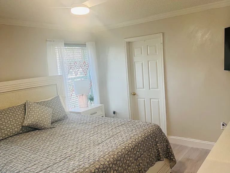 727 Marsh Harbor Dr — Photo 13