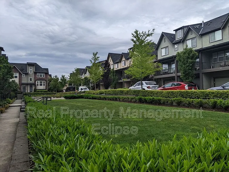 1320 Chelsea Walk NE — Photo 14