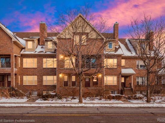 1439 S Main St, Royal Oak, MI 48067