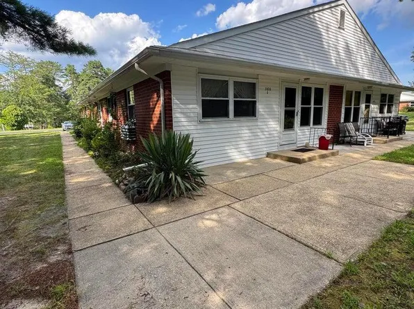 380 Fairway Ln #C, Manchester Township, NJ 08759