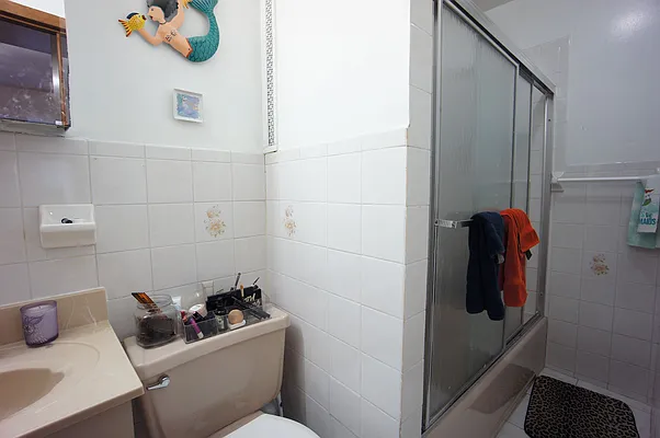 Rented by Compass | media 12