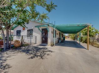 925 Alta Monte Ave NW, Albuquerque, NM 87107