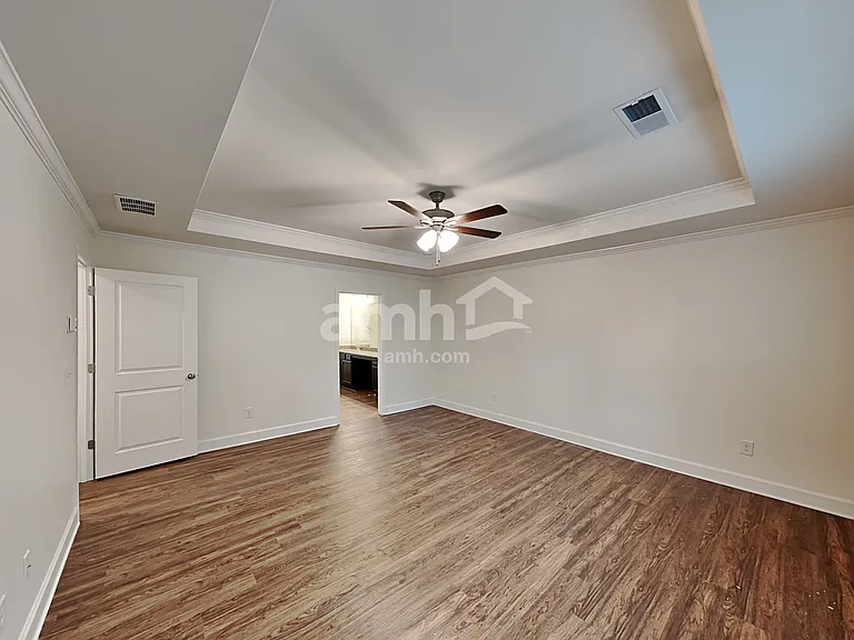 5035 Hudson Valley Dr — Photo 14