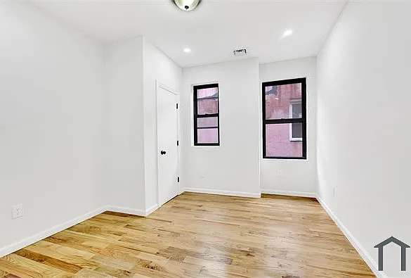 194 Hale Ave — Photo 11