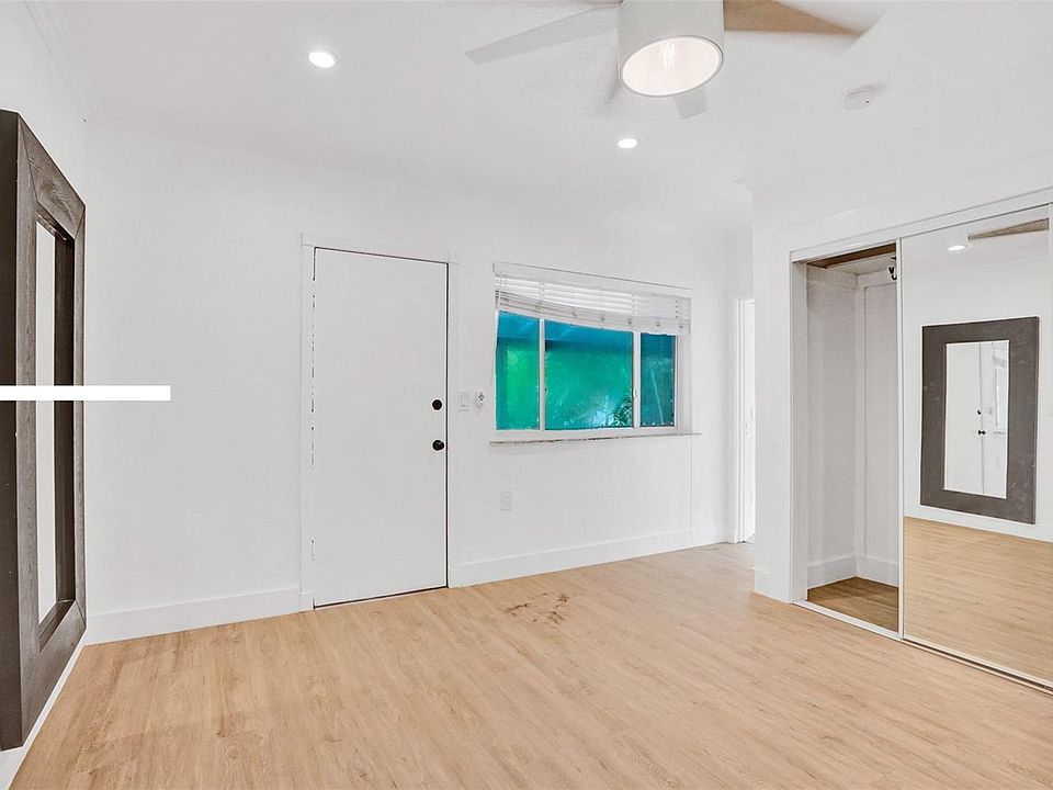 1st image of 8142 Byron Ave #3