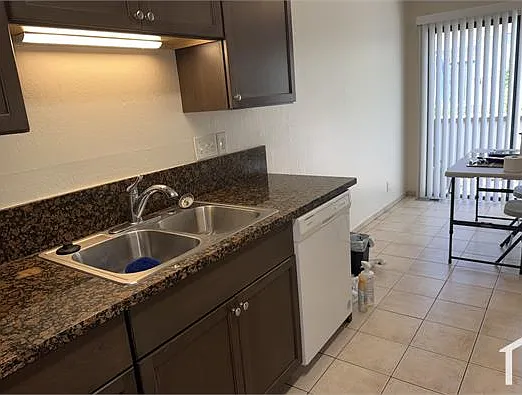 213 Silver Leaf Dr #C — Photo 6