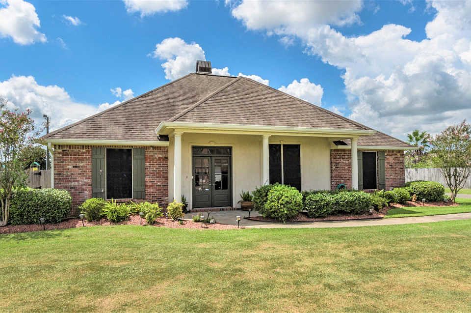 1st image of 9803 Belle Place Circle