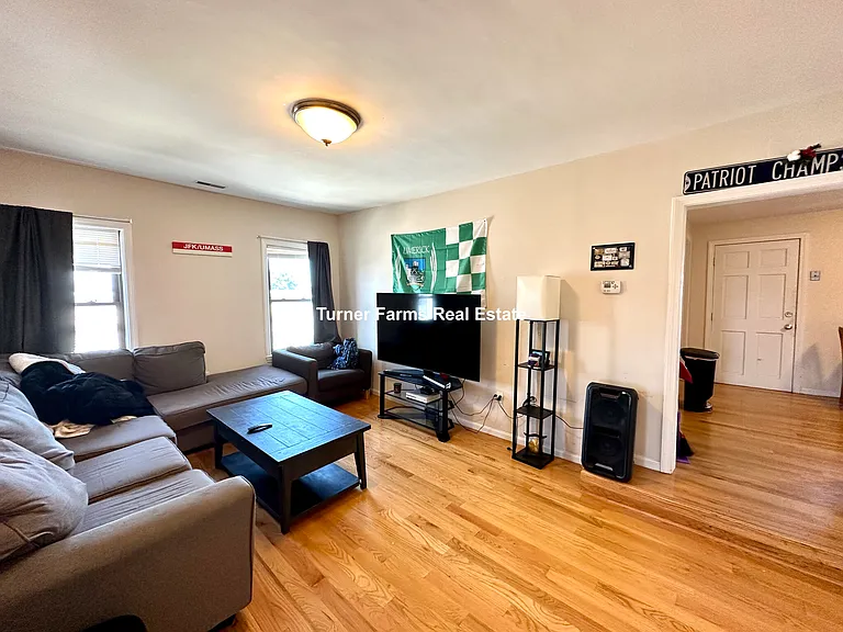 914 Dorchester Ave #3F — Photo 16