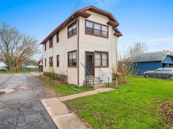1235 Chicago St, Green Bay, WI 54301