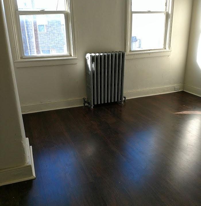 1st image of 4642 Edmund St