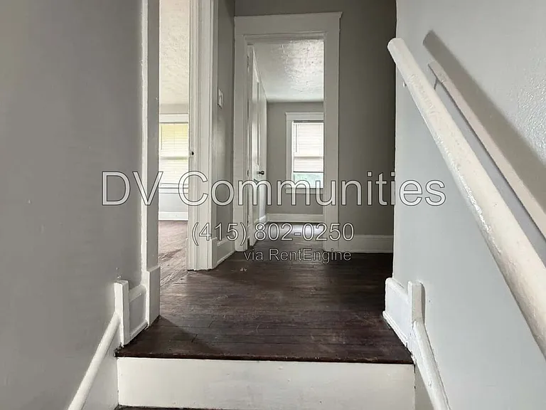 3348 W 100th St — Photo 6