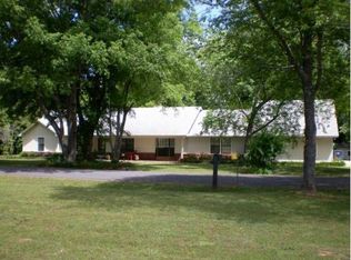 724 Turtle Creek Rd, Benton, AR 72015