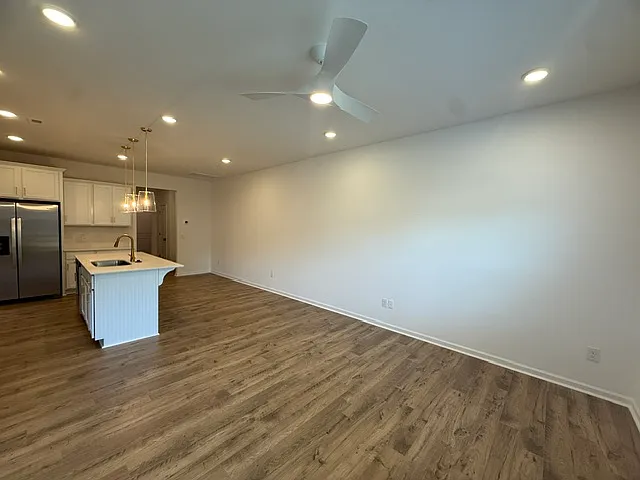 3809 Biddle St — Photo 4