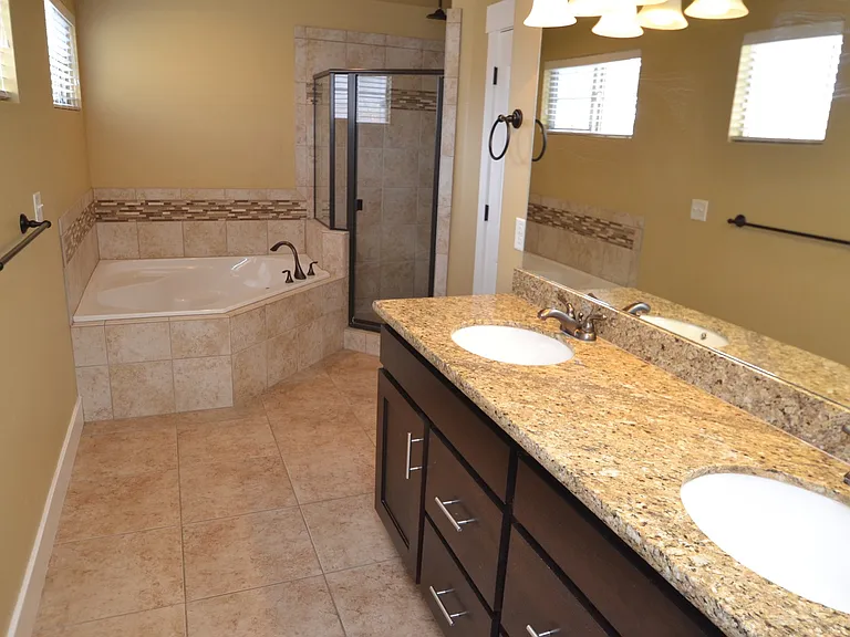 4056 S Olivia Ct — Photo 7