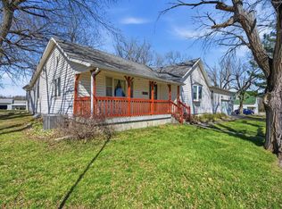 612 E State St, Westmoreland, KS 66549