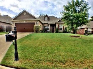 5700 Thomas Rd, Fort Smith, AR 72916