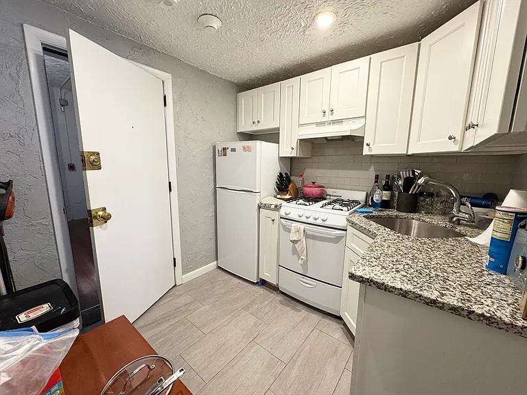 58 Prince St #6 — Photo 8