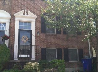 1123 Oak View Dr, Mount Airy, MD 21771