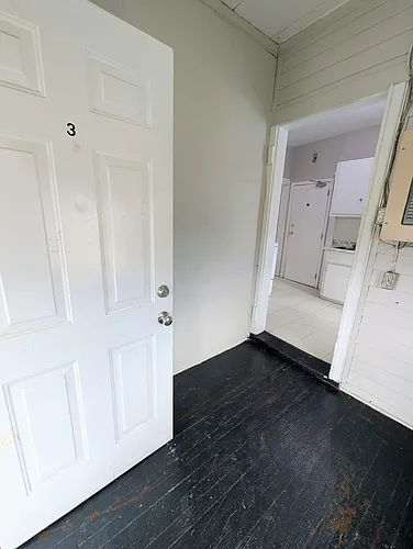 1108 Highland Ave Photo 1
