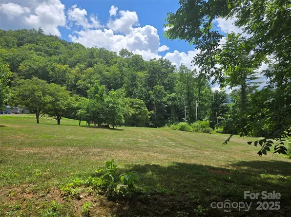 2A Staghorn Ln #2A, Cullowhee, NC 28723