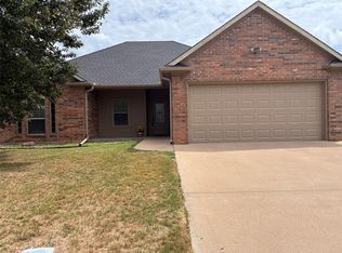 6 Starview Dr S, Malakoff, TX 75148