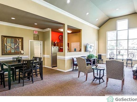 2nd image of 301 Arboretum Way