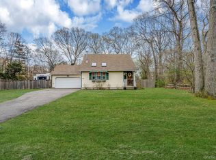 248 Revilo Avenue, Shirley, NY 11967
