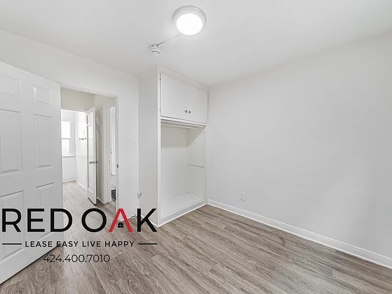 1728 Granville Ave #1728 — Photo 7
